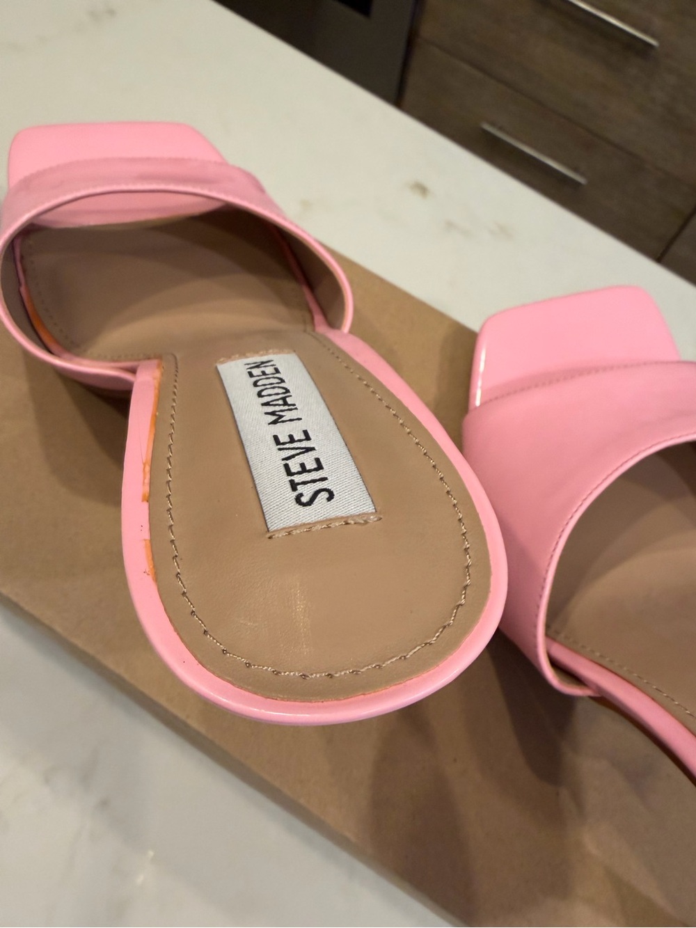 π Steve Madden Signal Pink Patent Heels - Picture 13 of 17
